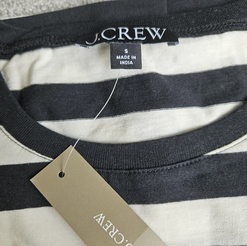 J.Crew Striped Puff Twisted Sleeves Classic Fit Tshirt, Small, White/ Black